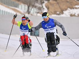 (SP)CHINA-ZHANGJIAKOU-WINTER PARALYMPICS-PARA CROSS-COUNTRY SKIING-MEN'S SPRINT SITTING FINAL (CN)