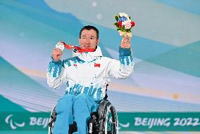 (SP)CHINA-ZHANGJIAKOU-WINTER PARALYMPICS-PARA CROSS-COUNTRY SKIING-AWARDING CEREMONY (CN)