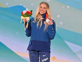 (SP)CHINA-ZHANGJIAKOU-WINTER PARALYMPICS-PARA CROSS-COUNTRY SKIING-AWARDING CEREMONY (CN)