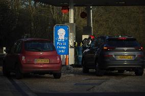 BRITAIN-RUSSIA-ENERGY