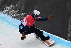 (SP)CHINA-ZHANGJIAKOU-WINTER PARALYMPICS-PARA SNOWBOARD-MEN'S BANKED SLALOM SB-LL2 (CN)