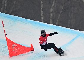 (SP)CHINA-ZHANGJIAKOU-WINTER PARALYMPICS-PARA SNOWBOARD-MEN'S BANKED SLALOM SB-LL1(CN)