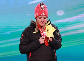 (SP)CHINA-BEIJING-WINTER PARALYMPICS-PARA ALPINE SKIING-WOMEN'S GIANT SLALOM-AWARDING CEREMONY(CN)