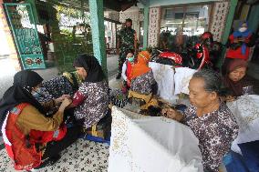 INDONESIA-SURAKARTA-HEALTH SERVICE