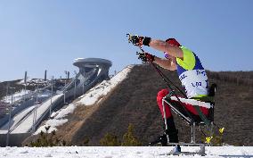 (SP)CHINA-ZHANGJIAKOU-WINTER PARALYMPICS-PARA CROSS-COUNTRY SKIING-MEN'S MIDDLE DISTANCE SITTING(CN)