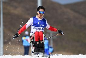 (SP)CHINA-ZHANGJIAKOU-WINTER PARALYMPICS-PARA CROSS-COUNTRY SKIING-WOMEN'S MIDDLE DISTANCE SITTING(CN)