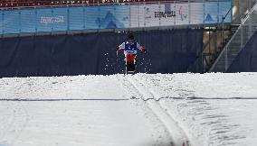 (SP)CHINA-ZHANGJIAKOU-WINTER PARALYMPICS-PARA CROSS-COUNTRY SKIING-WOMEN'S MIDDLE DISTANCE SITTING(CN)