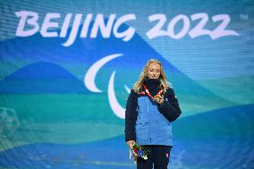 (SP)CHINA-BEIJING-WINTER PARALYMPICS-PARA ALPINE SKIING-WOMEN'S SLALOM-STANDING-AWARDING CEREMONY(CN)