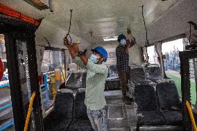 INDIA-HYDERABAD-MANUFACTURING-ELECTRIC BUSES