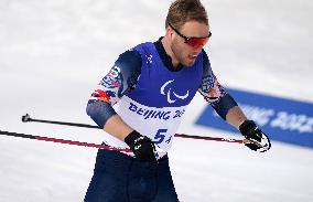 (SP)CHINA-ZHANGJIAKOU-WINTER PARALYMPICS-PARA CROSS-COUNTRY SKIING-OPEN 4X2.5KM RELAY (CN)