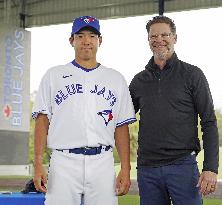 Baseball: New Blue Jays pitcher Kikuchi