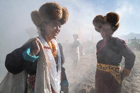 (InTibet)CHINA-TIBET-SPRING FARMING (CN)