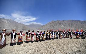 (InTibet)CHINA-TIBET-SPRING FARMING (CN)