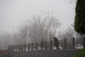 UZBEKISTAN-TASHKENT-FOG