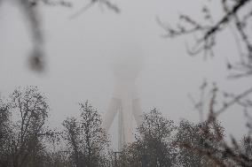 UZBEKISTAN-TASHKENT-FOG