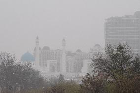 UZBEKISTAN-TASHKENT-FOG