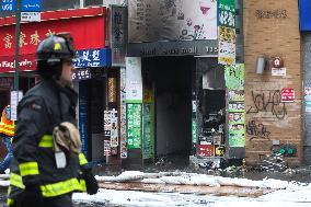 U.S.-NEW YORK-COMMERCIAL BUILDING-MAJOR FIRE