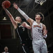 (SP)CHINA-SHENYANG-BASKETBALL-CBA LEAGUE-LIAONING FLYING LEOPARDS VS SHANGHAI SHARKS (CN)