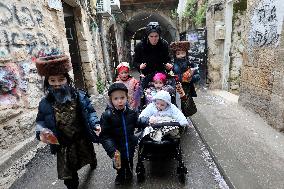 MIDEAST-JERUSALEM-PURIM-CELEBRATION