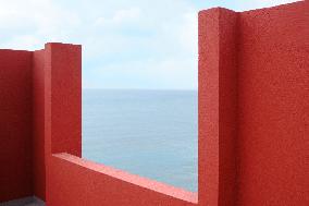 SPAIN-CALPE-LA MURALLA ROJA
