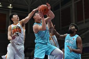 (SP)CHINA-SHENYANG-BASKETBALL-CBA LEAGUE-JILIN NORTHEAST TIGERS VS QINGDAO EAGLES (CN)