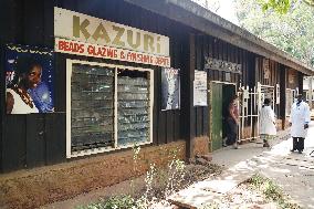 KENYA-NAIROBI-CERAMIC PRODUCT-KAZURI WORKSHOP