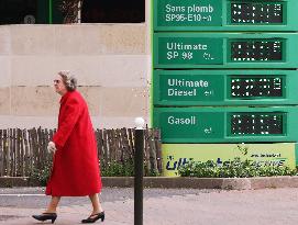 Xinhua Headlines: U.S. double standards in Ukraine crisis testify to sole purpose of global domination