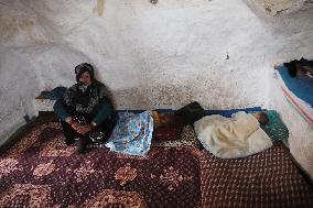 AFGHANISTAN-BAMIYAN-CAVE DWELLERS