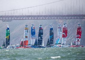 (SP)U.S.-FRANCISCO-SAIL GP-DAY 1