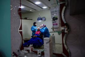 MIDEAST-GAZA CITY-PLASTIC SURGERY