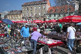 CROATIA-ZAGREB-ANTIQUES FAIR
