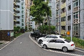 CHINA-CHONGQING-RESIDENTIAL COMMUNITY-PARKING (CN)