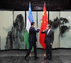 CHINA-ANHUI-WANG YI-UZBEK DEPUTY PM-MEETING (CN)