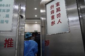 CHINA-SHANGHAI-HOSPITAL-EMERGENCY CENTER (CN)