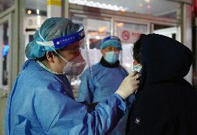 CHINA-SHANGHAI-EMERGENCY TREATMENT (CN)