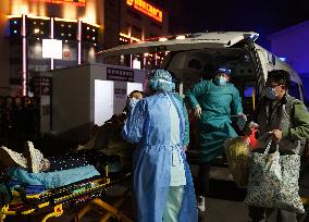 CHINA-SHANGHAI-EMERGENCY TREATMENT (CN)