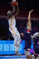 (SP)CHINA-NANCHANG-BASKETBALL-CBA LEAGUE-GUANGZHOU LOONG LIONS VS SHANXI LOONGS(CN)