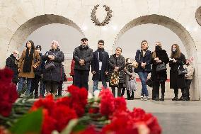 RUSSIA-ST. PETERSBURG-SUBWAY-EXPLOSION-COMMEMORATION