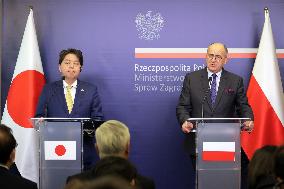 Japan-Poland talks