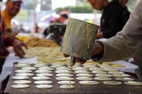 MIDEAST-GAZA CITY-RAMADAN-MARKET