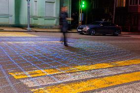 RUSSIA-VLADIVOSTOK-ILLUMINATED CROSSING