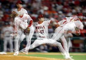 Baseball: Opening Day in major leagues