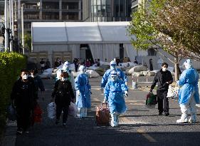 CHINA-SHANGHAI-PATIENTS-COVID-19-RECOVERY (CN)