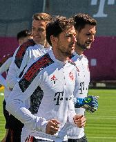 (SP)GERMANY-MUNICH-FOOTBALL-UEFA CHAMPIONS LEAGUE-BAYERN MUNICH-TRAINING SESSION