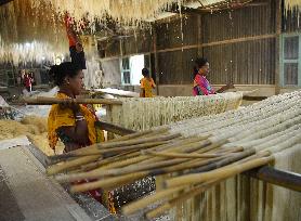 INDIA-AGARTALA-VERMICELLI MAKING