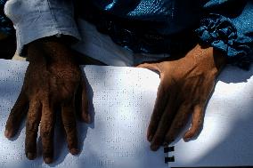 INDONESIA-SURABAYA-BRAILLE-QURAN-BUS TOUR