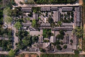 CHINA-HENAN-DENGFENG-HISTORIC MONUMENTS (CN)