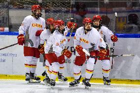 (SP)POLAND-KATOWICE-ICE HOCKEY-IIHF WOMEN'S WORLD CHAMPIONSHIP DIVISION I GROUP B-CHN VS POL