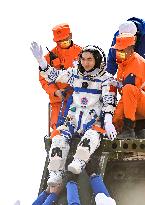 (EyesonSci)CHINA-SHENZHOU-13-RETURN (CN)