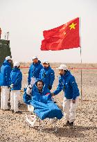 (EyesonSci)CHINA-SHENZHOU-13-RETURN (CN)